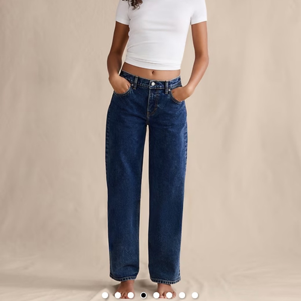 Banana NWOT Mid-Rise 90’s Loose Jeans